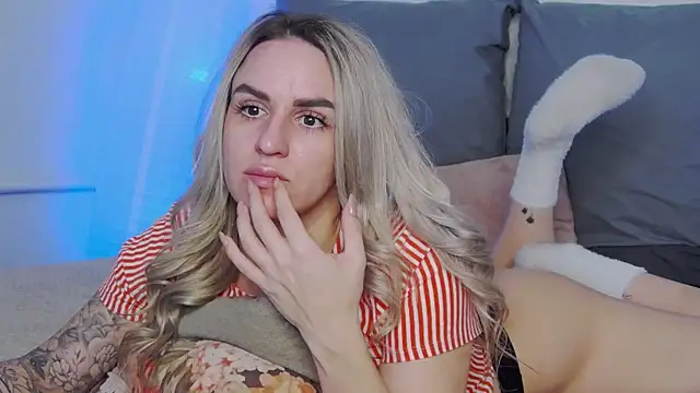 sexy fuzzy socks online show from 03/28/26, 05:51