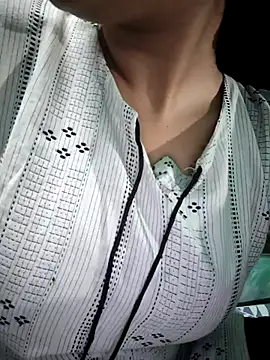 model seela online show from 03/23/26, 03:27