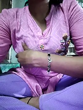 model seela online show from 04/12/26, 03:28