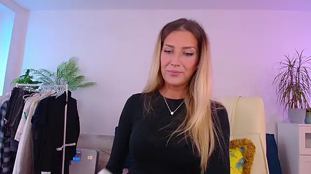 come here baby online show from 06/16/26, 11:02