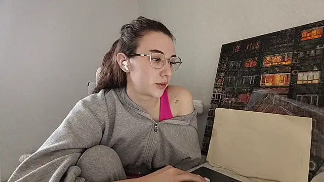 LaritaTocchio online show from 03/25/26, 07:14