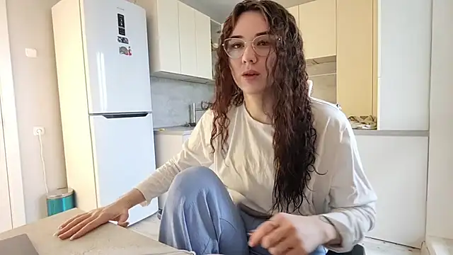 LaritaTocchio online show from 04/07/26, 07:31