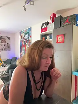 Milf-Gabi online show from 05/19/26, 06:53