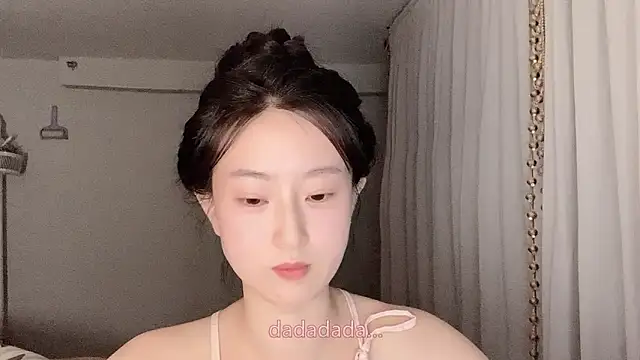 1X-yiyi online show from 06/03/26, 03:06