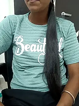 aushi rajput online show from 03/30/26, 03:57