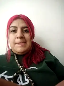 Snapshot of _Haamy_ chatting on 04/01/26, 02:25 Haamy online show from 04/01/26, 02:25