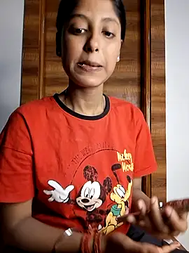 Snapshot of Pari_lovers chatting on 04/05/26, 08:28 Pari lovers online show from 04/05/26, 08:28