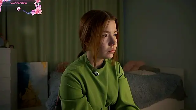 LakishaSoliani online show from 03/25/26, 02:23