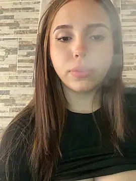 lunacandy 0 online show from 04/07/26, 09:04