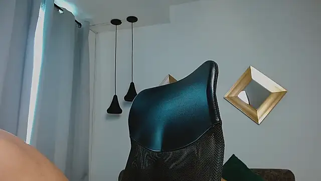 Snapshot of Vezzx chatting on 04/01/26, 06:27 Vezzx online show from 04/01/26, 06:27