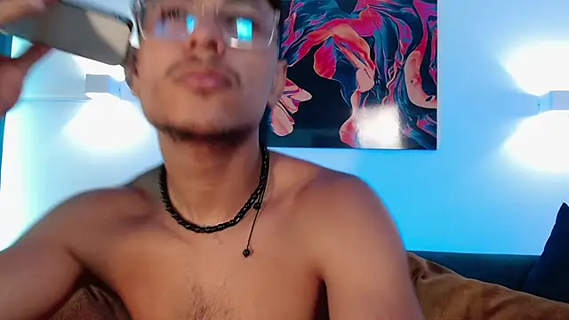 Snapshot of Vezzx chatting on 04/09/26, 06:35 Vezzx online show from 04/09/26, 06:35