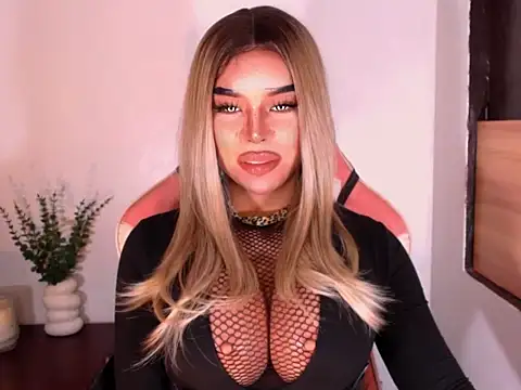 Zandralopez online show from 05/29/26, 08:34