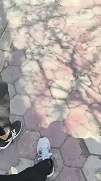 xyz 2giT online show from 03/24/26, 08:41