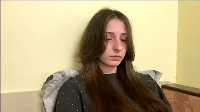 Snapshot of sakuraabloom7 chatting on 03/24/26, 03:06 sakuraabloom7 online show from 03/24/26, 03:06