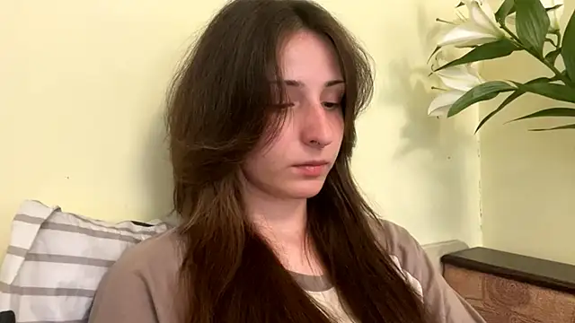 sakuraabloom7 online show from 05/18/26, 04:13