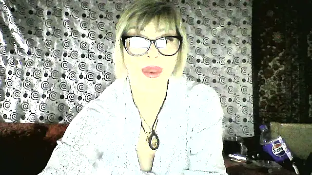 Lia Rayss online show from 03/19/26, 08:24