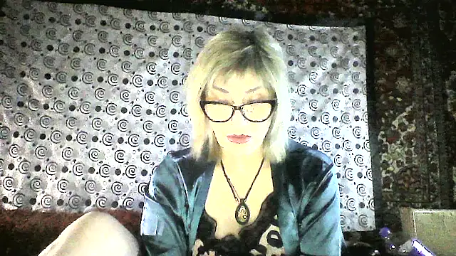 Lia Rayss online show from 03/20/26, 07:52