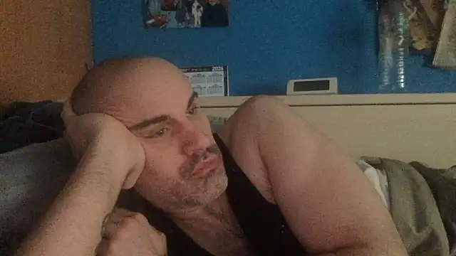 calvito exotico online show from 04/10/26, 07:13