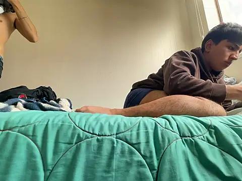 latingaycouple online show from 03/16/26, 05:50