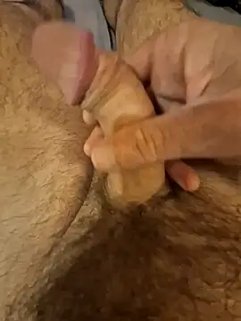 Snapshot of Titytwister30 chatting on 04/07/26, 12:00 Titytwister30 online show from 04/07/26, 12:00