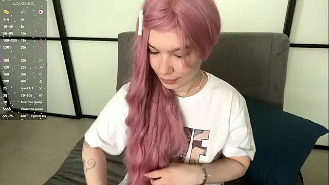 Snapshot of NerissaDeloria chatting on 04/08/26, 09:20 NerissaDeloria online show from 04/08/26, 09:20