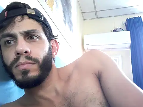 LatinBigClouds22cm online show from 03/17/26, 05:49