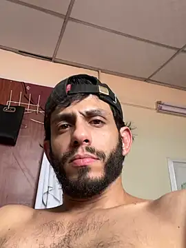 LatinBigClouds22cm online show from 03/18/26, 06:44