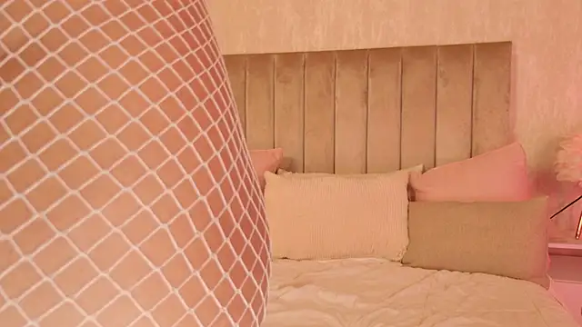 Liora Sol online show from 03/26/26, 10:59