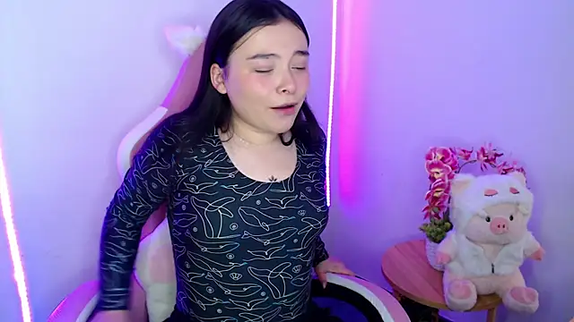 Snapshot of Nahia_Brm chatting on 03/29/26, 04:29 Nahia Brm online show from 03/29/26, 04:29