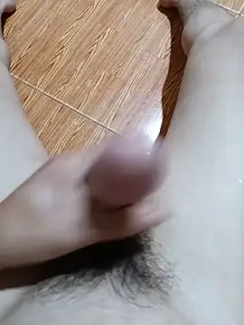 Luuthanh08 online show from 06/08/26, 10:48