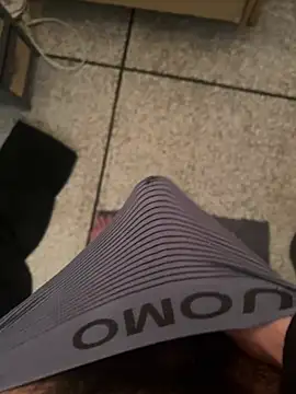 maxhot695 online show from 03/25/26, 12:33