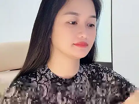 AmyLinee 1 online show from 06/03/26, 01:52