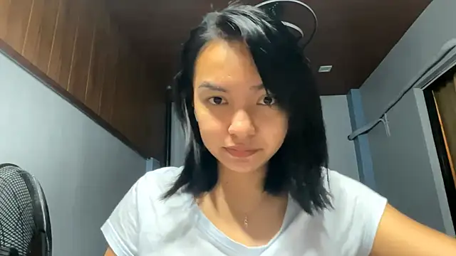 NoreenPierotti online show from 04/01/26, 01:01