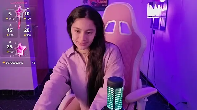 Oliviasims online show from 03/31/26, 09:48