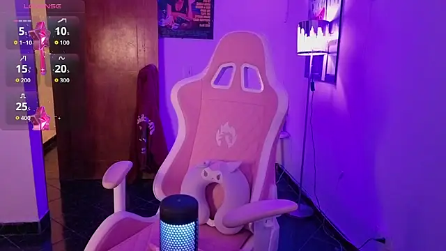 Oliviasims online show from 04/06/26, 09:49