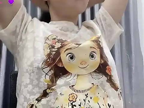 Ryo-Jisoo online show from 04/16/26, 02:56