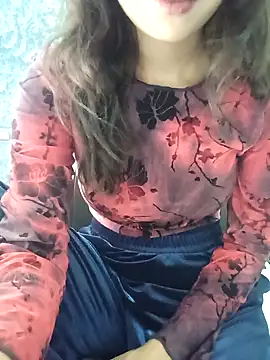 Candyy crushh online show from 03/25/26, 09:04