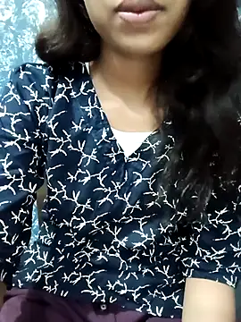 Candyy crushh online show from 04/09/26, 07:41