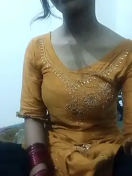 Candyy crushh online show from 04/20/26, 04:21