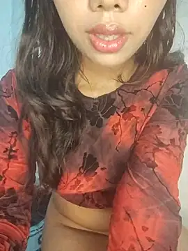 Candyy crushh online show from 06/12/26, 07:02