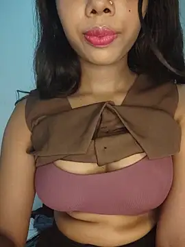 Candyy crushh online show from 06/18/26, 07:29