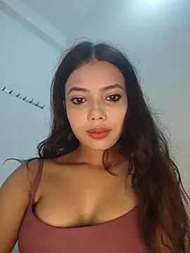 Candyy crushh online show from 07/01/26, 10:20