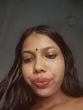 Candyy crushh online show from 07/14/26, 02:05