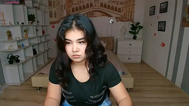 AlicaMayer online show from 03/23/26, 12:31