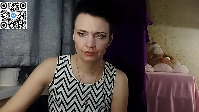 HotMamaQueen234 online show from 03/30/26, 07:26