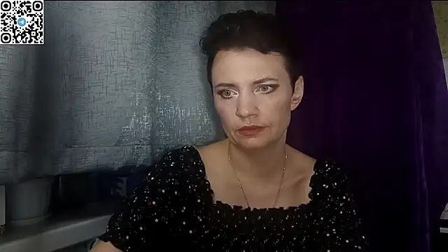 HotMamaQueen234 online show from 05/16/26, 08:18