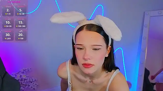 Snapshot of Deibora chatting on 03/23/26, 02:48 Deibora online show from 03/23/26, 02:48