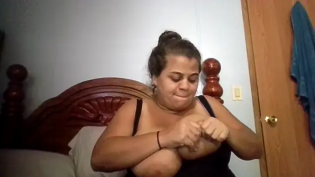 Snapshot of Celestee6969 chatting on 03/20/26, 02:22 Celestee6969 online show from 03/20/26, 02:22