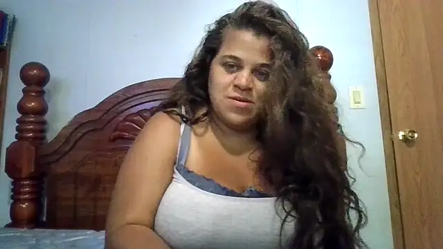 Snapshot of Celestee6969 chatting on 04/16/26, 01:12 Celestee6969 online show from 04/16/26, 01:12