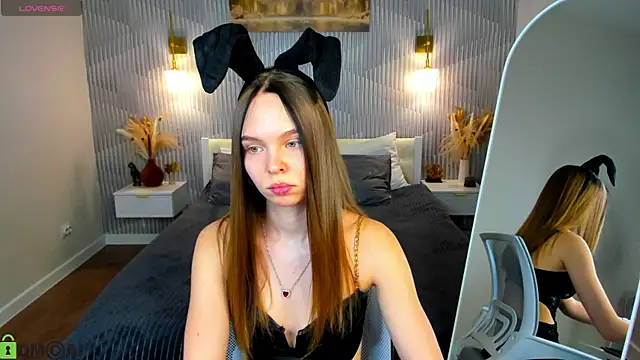 Sofa Vleifo online show from 04/01/26, 01:28